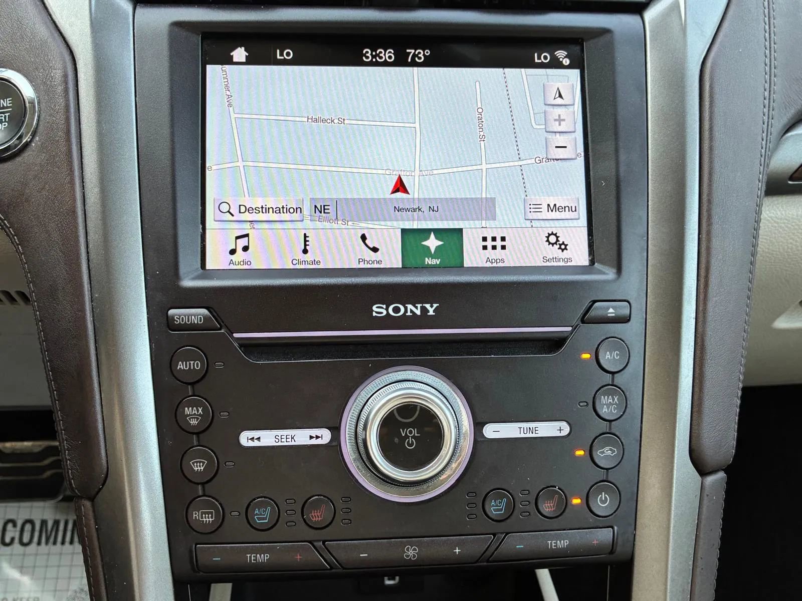 Used 2017 Ford Fusion Platinum AWD/4WD image 25