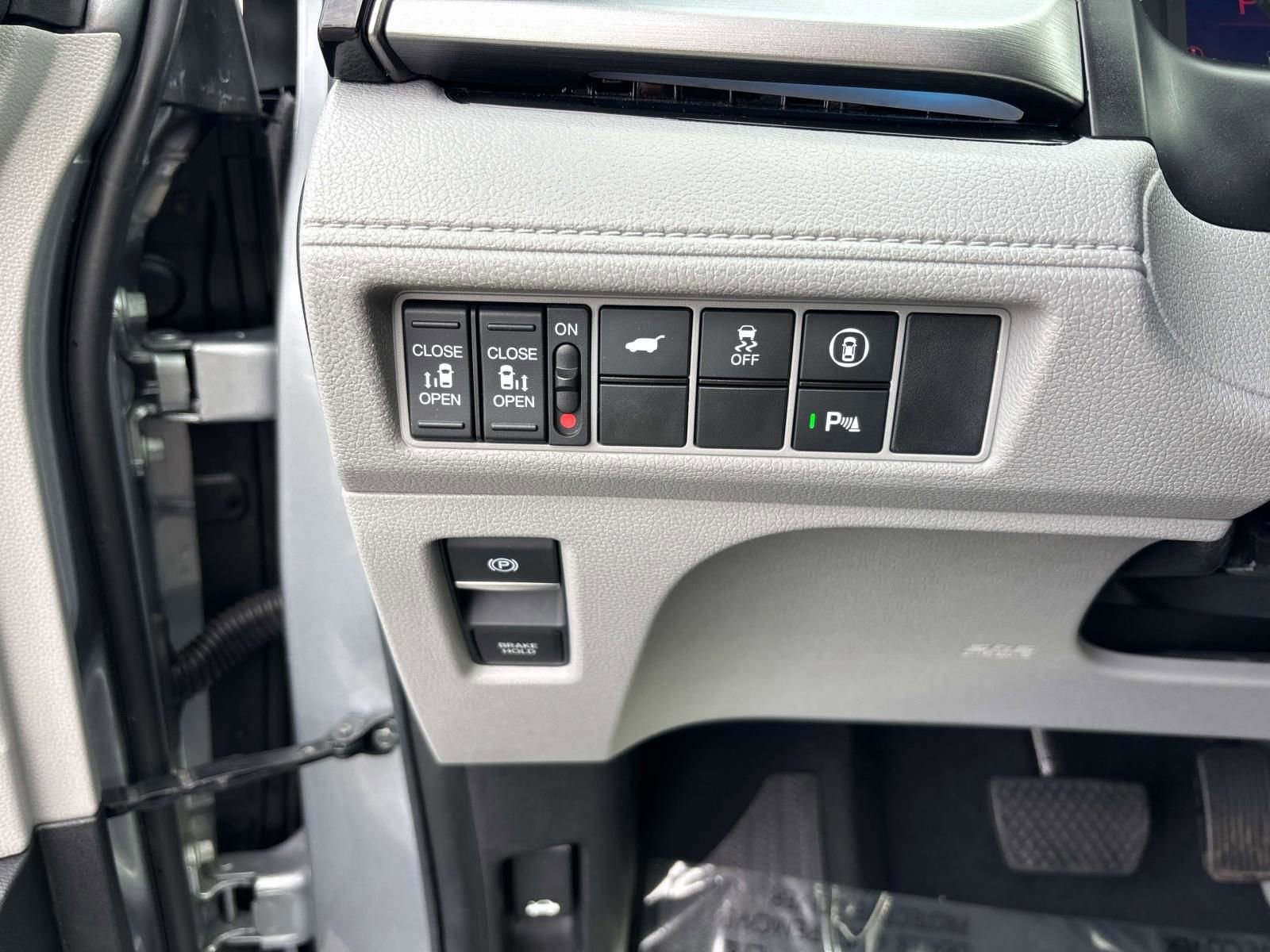 Certified 2023 Honda Odyssey Touring image 27