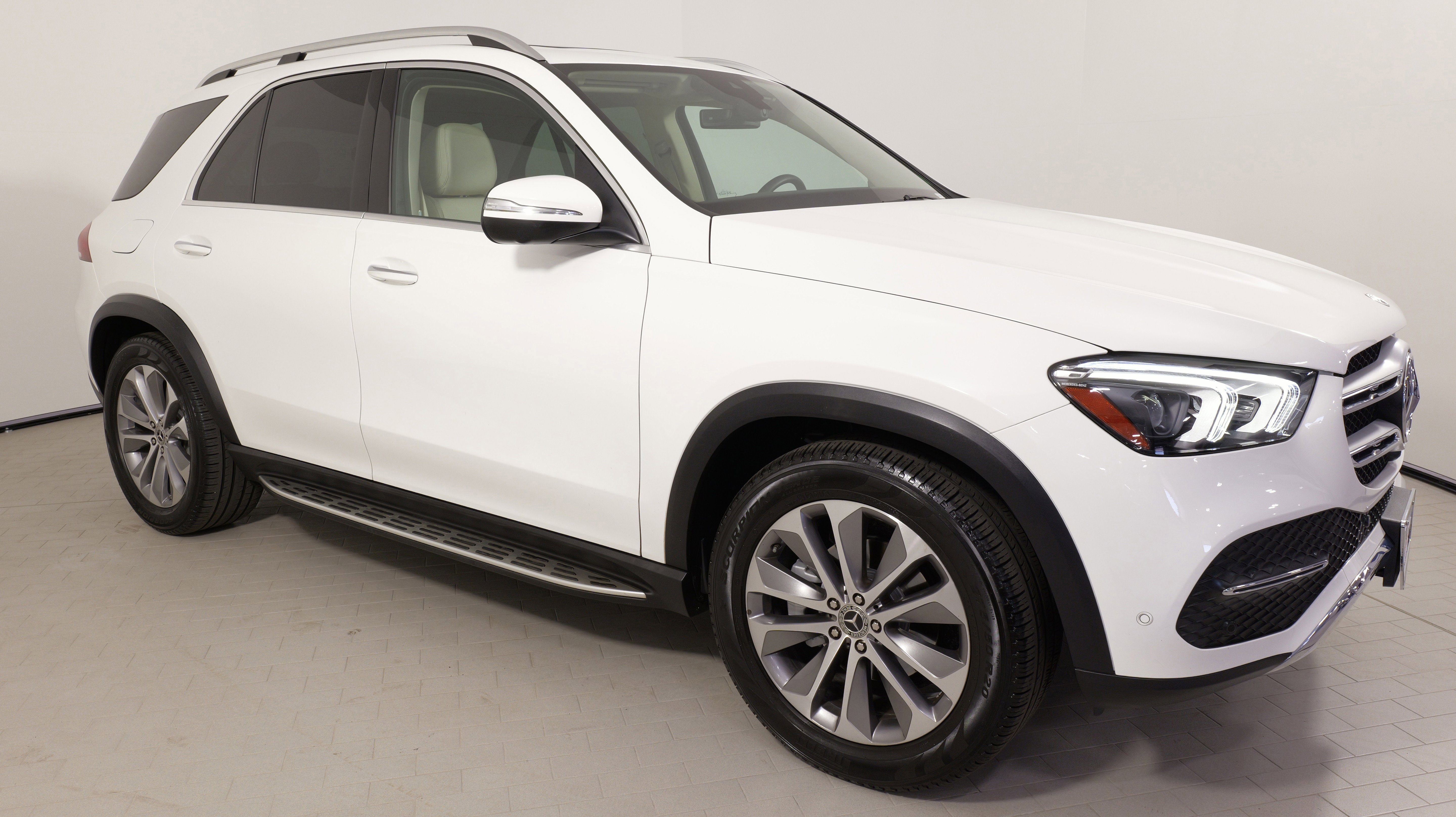 Used 2021 Mercedes-Benz GLE 350 GLE 350 4MATIC image 8