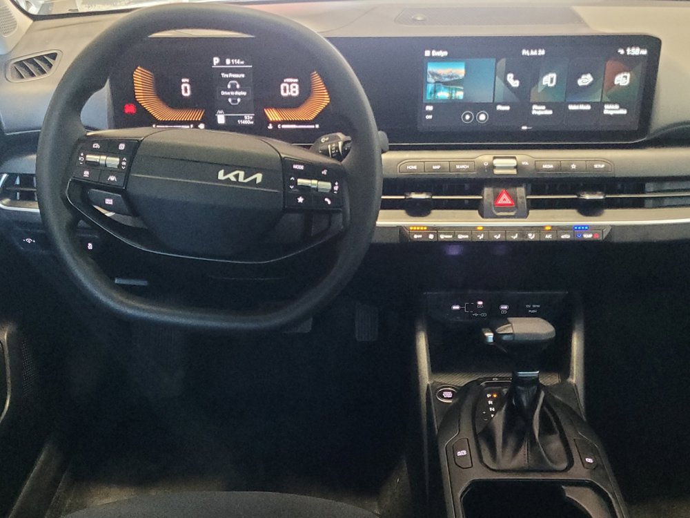 Used 2025 Kia K4 FWD image 26