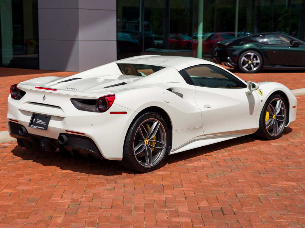 Used 2019 Ferrari 488 Spider RWD image 30