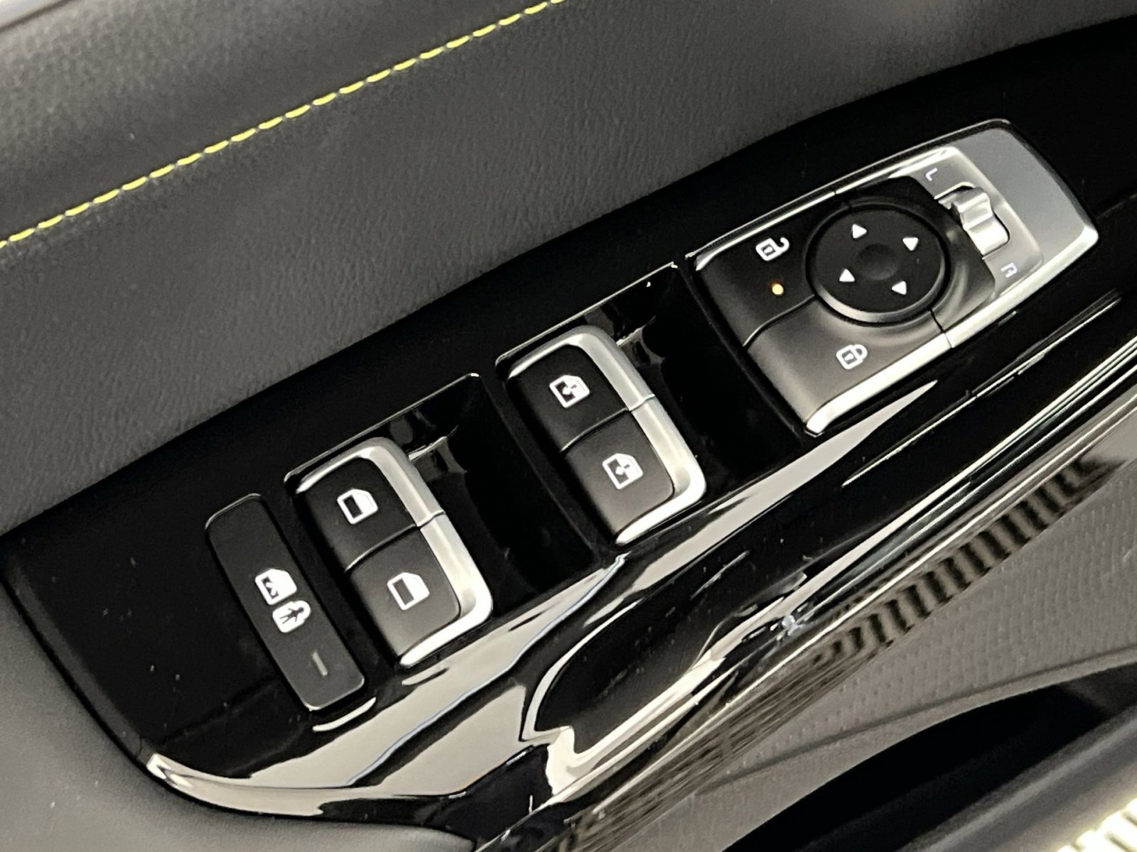 New 2026 Kia K5 GT image 13