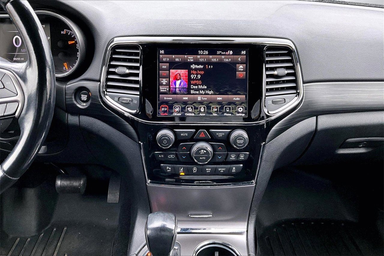 Certified 2020 Jeep Grand Cherokee Laredo image 12