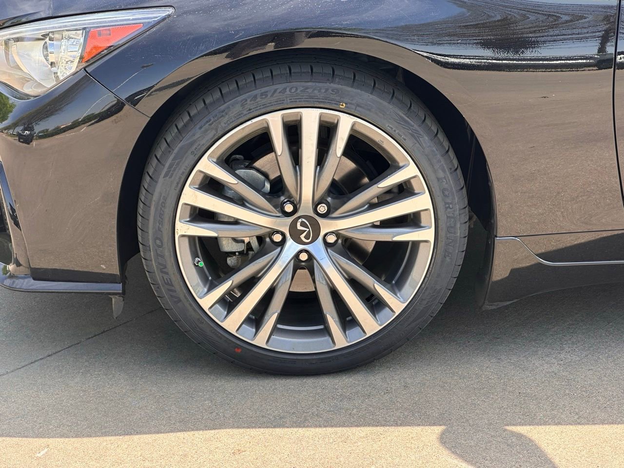 Used 2023 INFINITI Q50 Sensory image 9