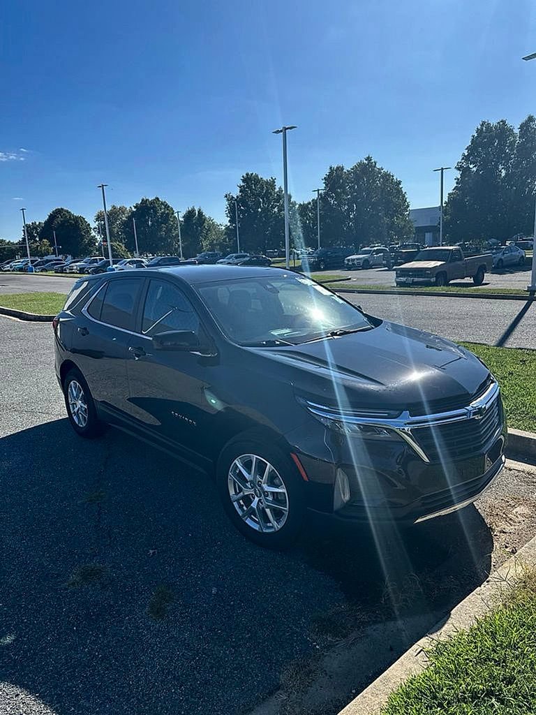Used 2022 Chevrolet Equinox LT FWD image 8
