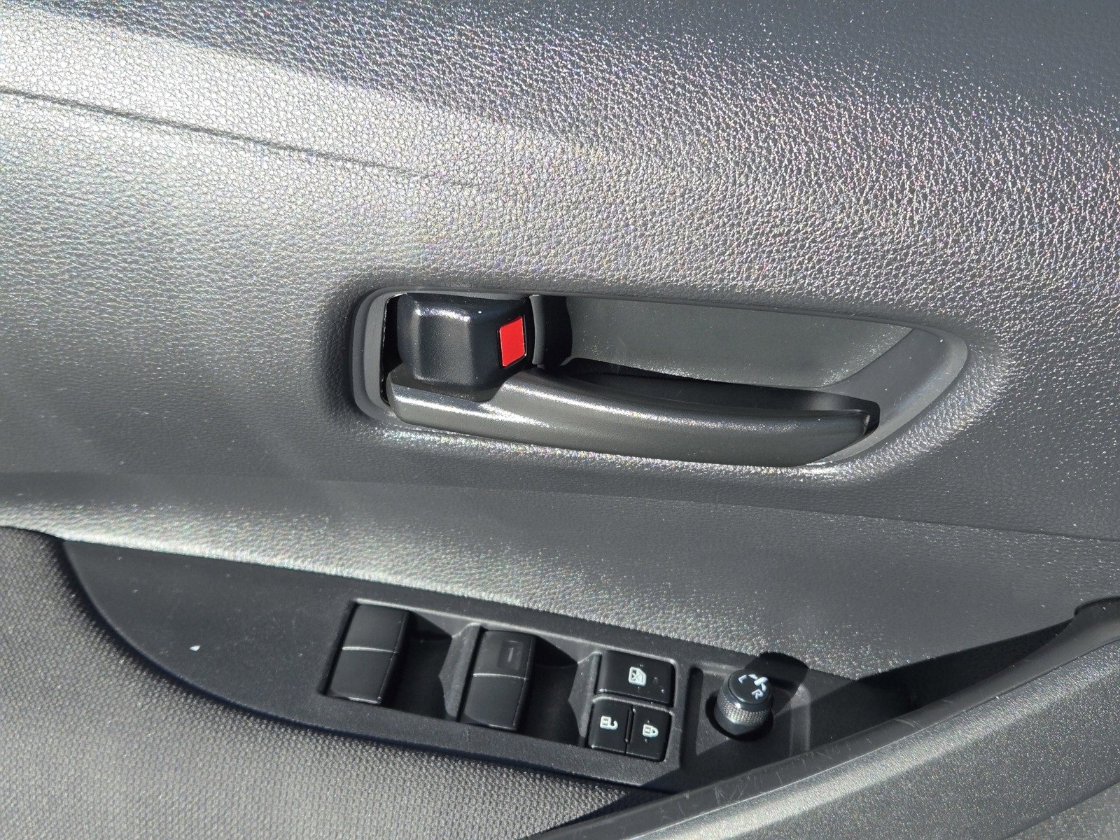 Used 2024 Toyota Corolla LE image 21