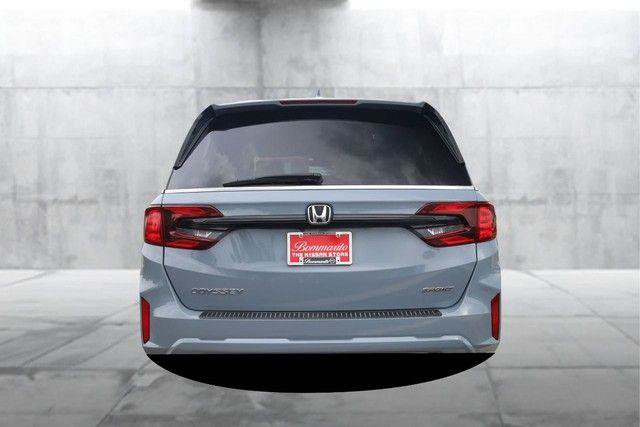 Used 2025 Honda Odyssey Sport-L image 6