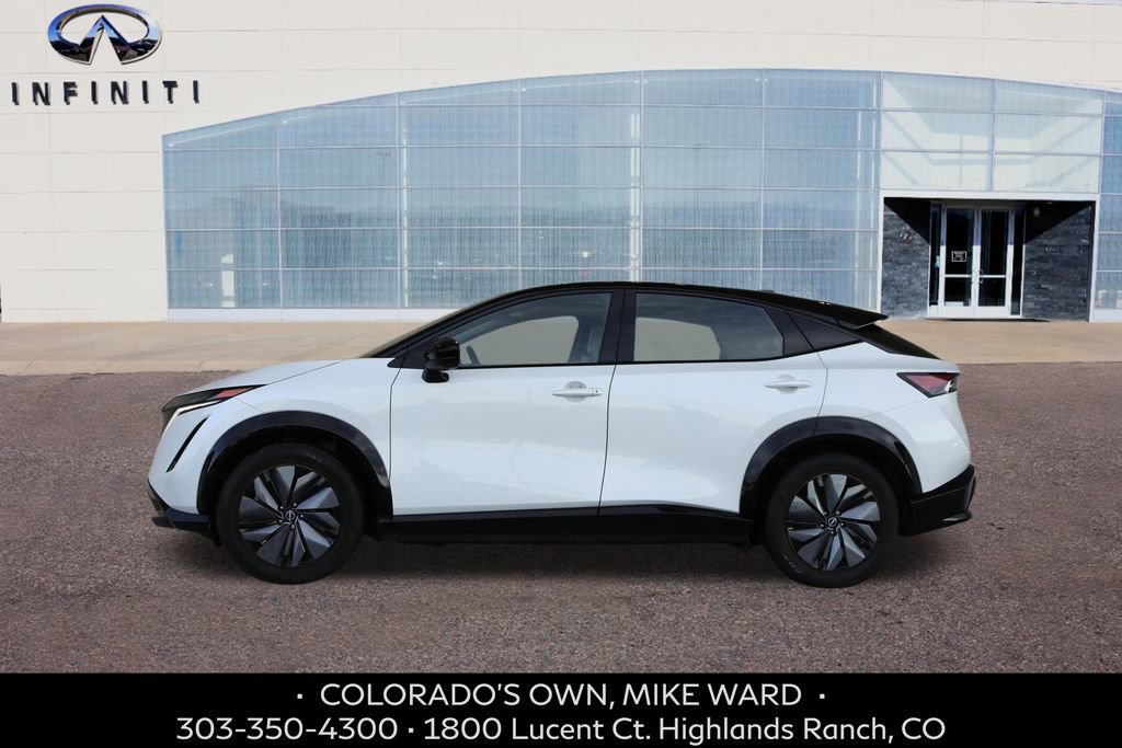 Used 2023 Nissan Ariya AWD image 2