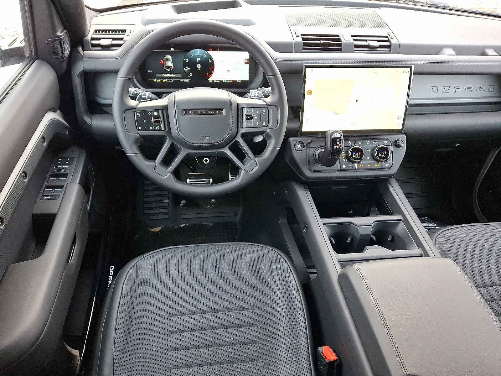 New 2026 Land Rover Defender 110 OCTA image 9