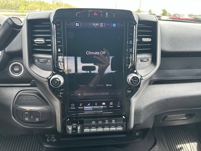 New 2027 RAM 3500 Tradesman AWD/4WD image 18