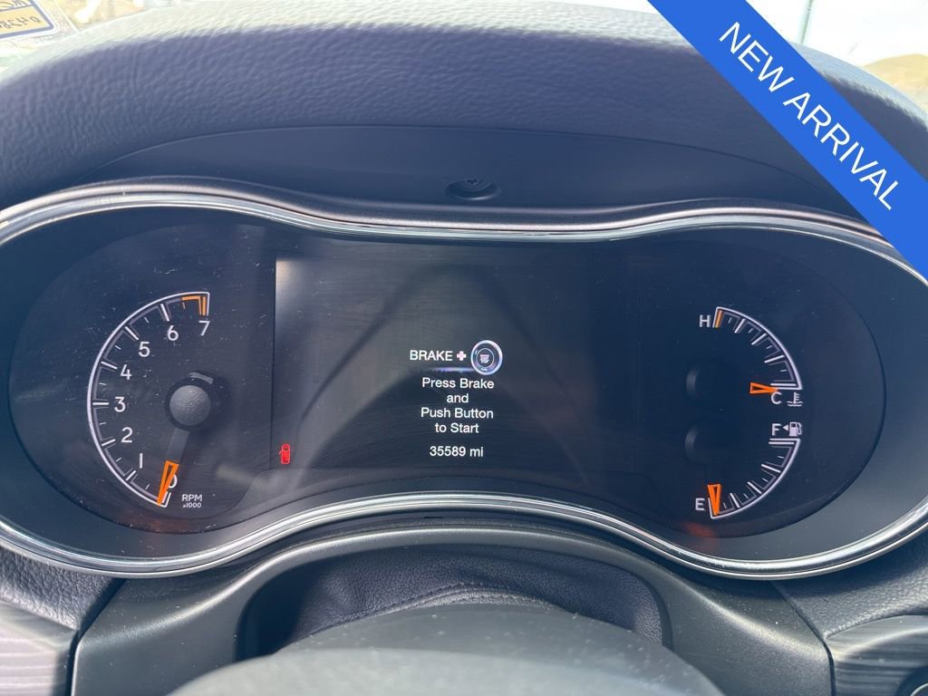 Used 2021 Jeep Grand Cherokee Laredo X image 9