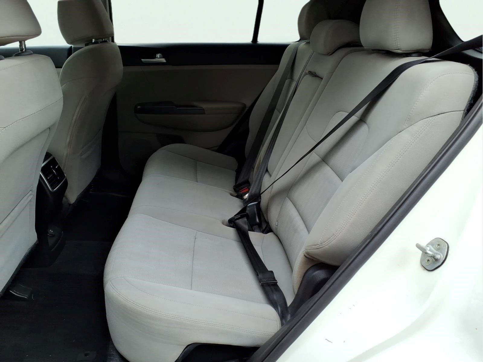 Used 2020 Kia Sportage LX AWD/4WD image 10