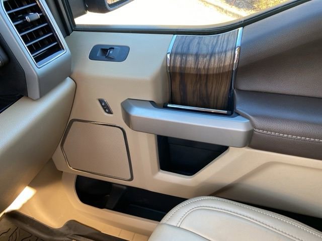 Used 2020 Ford F150 Lariat image 40