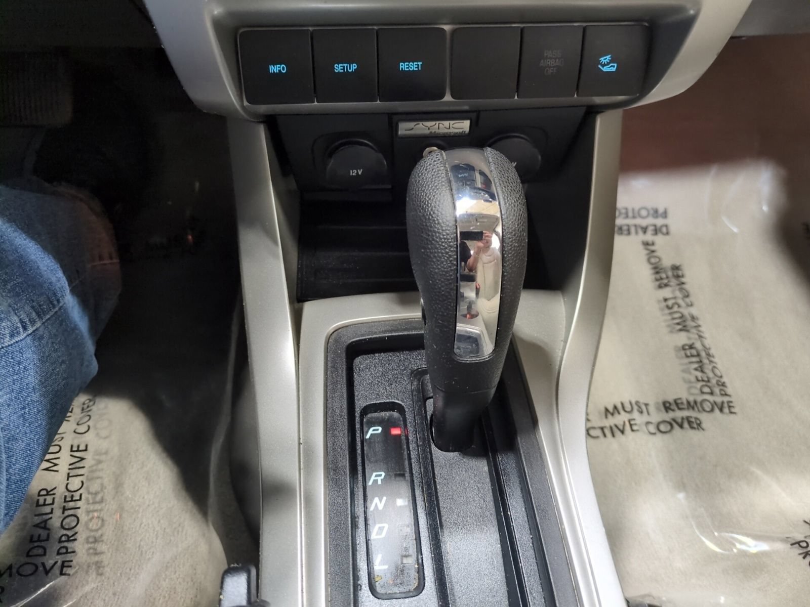 Used 2009 Ford Focus SEL FWD image 19