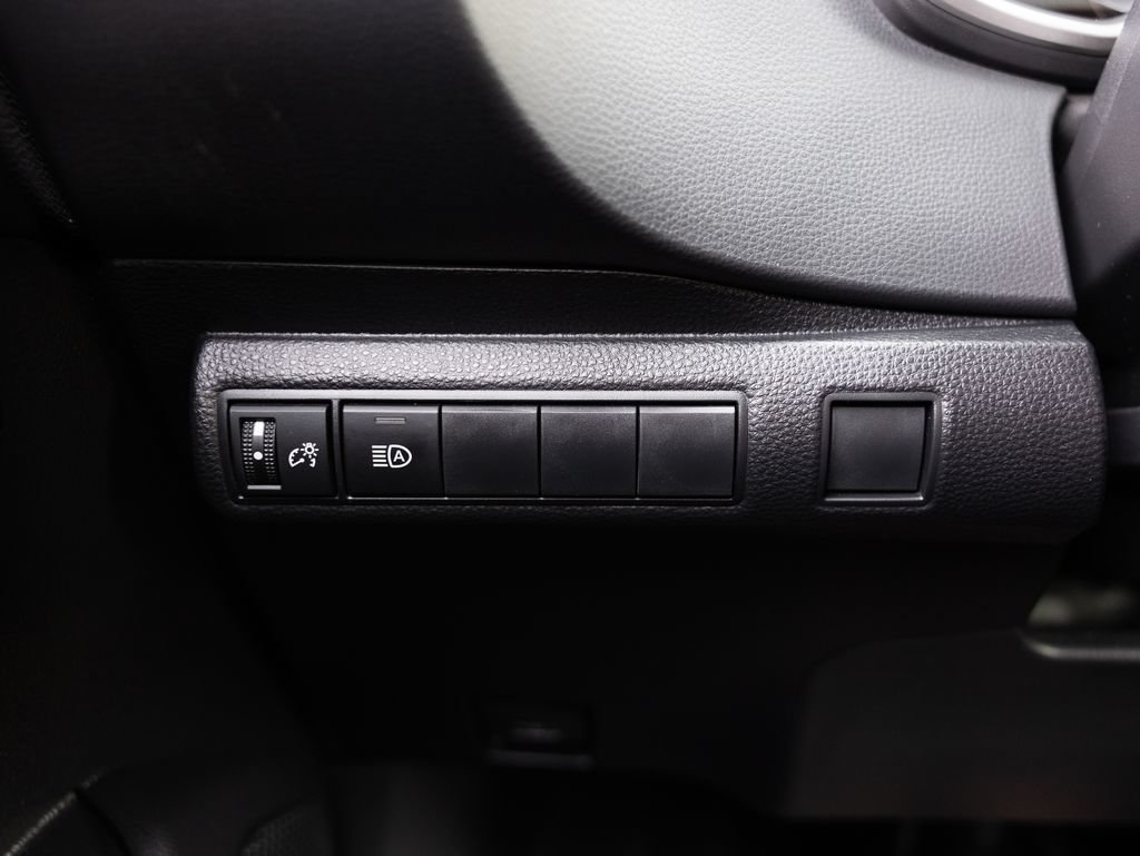Used 2024 Toyota Corolla XSE FWD image 23