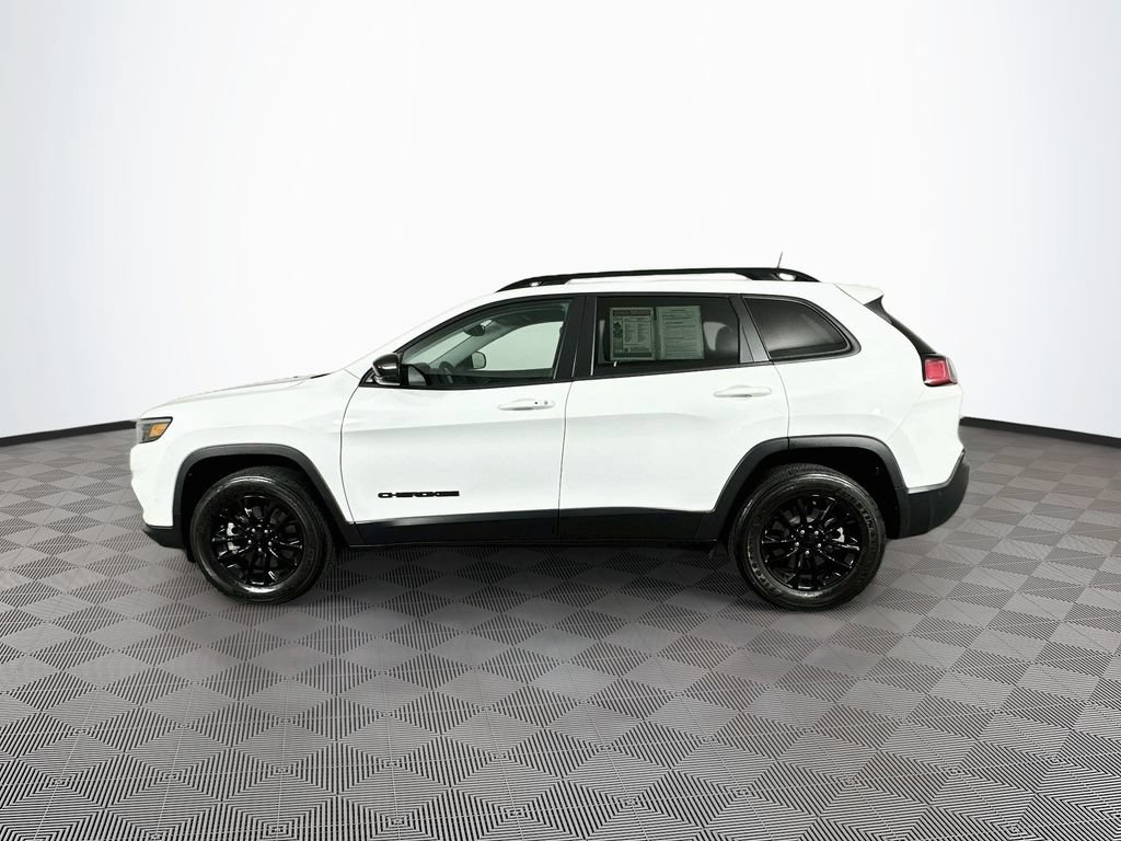 Certified 2023 Jeep Cherokee Altitude Lux AWD/4WD image 6