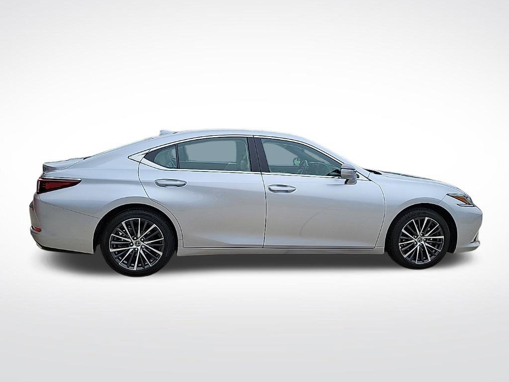 Used 2025 Lexus ES 350 w/ Premium Package FWD image 5