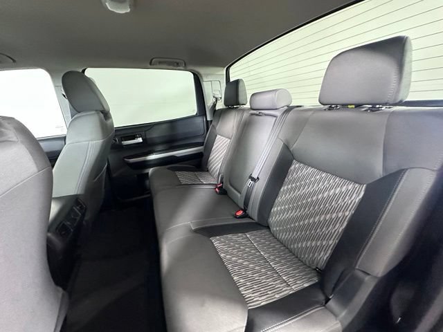 Used 2021 Toyota Tundra SR5 w/ TRD Off-Road Package AWD/4WD image 15