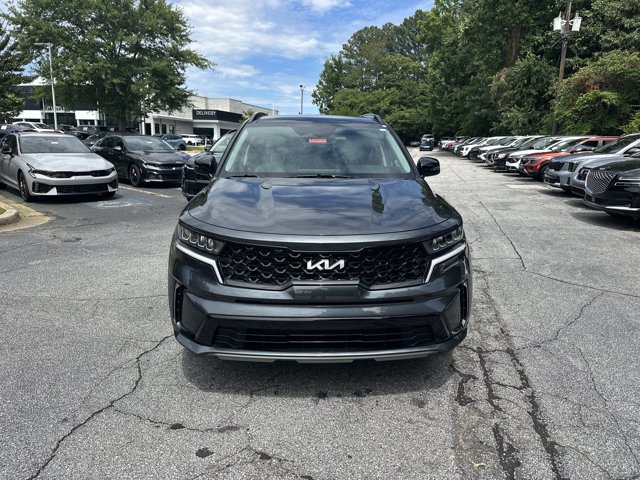 Certified 2022 Kia Sorento S w/ Panoramic Sunroof Package FWD image 3