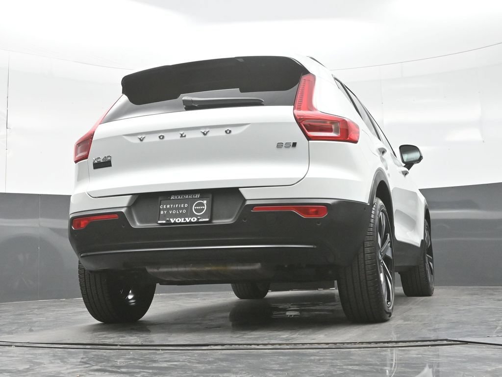 New 2026 Volvo XC40 B5 Ultra w/ Climate Package AWD/4WD image 27