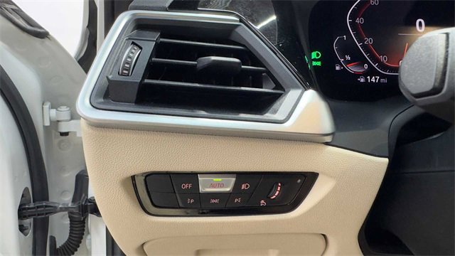 Used 2019 BMW 330i 330i w/ Premium Package image 25