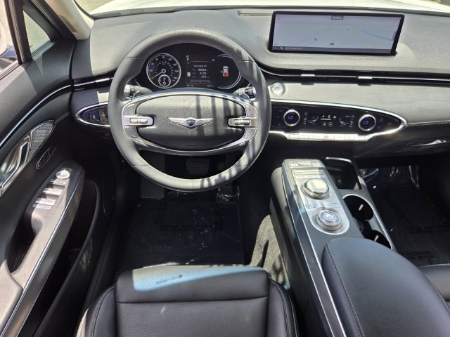 Used 2023 Genesis GV70 2.5T w/ Select Package AWD/4WD image 12
