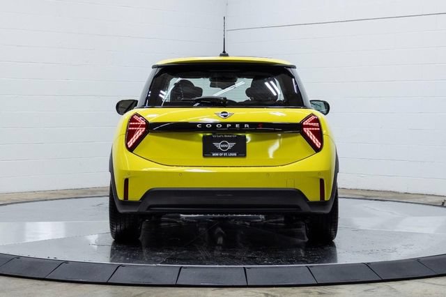 Certified 2026 MINI Cooper S FWD image 6
