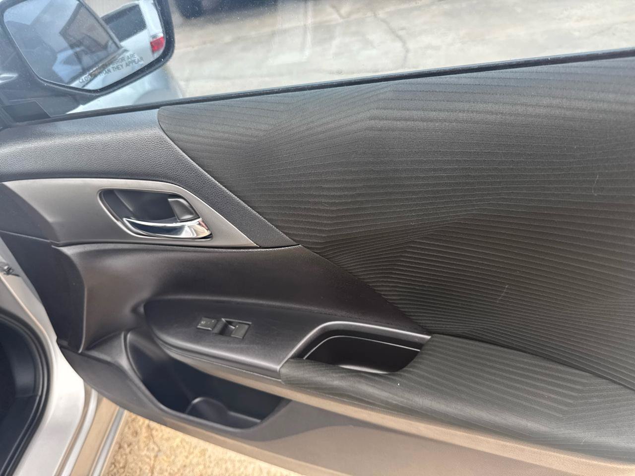 Used 2015 Honda Accord LX image 39
