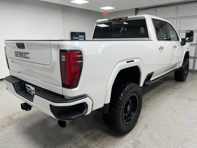 Used 2024 GMC Sierra 2500 Denali Ultimate AWD/4WD image 10