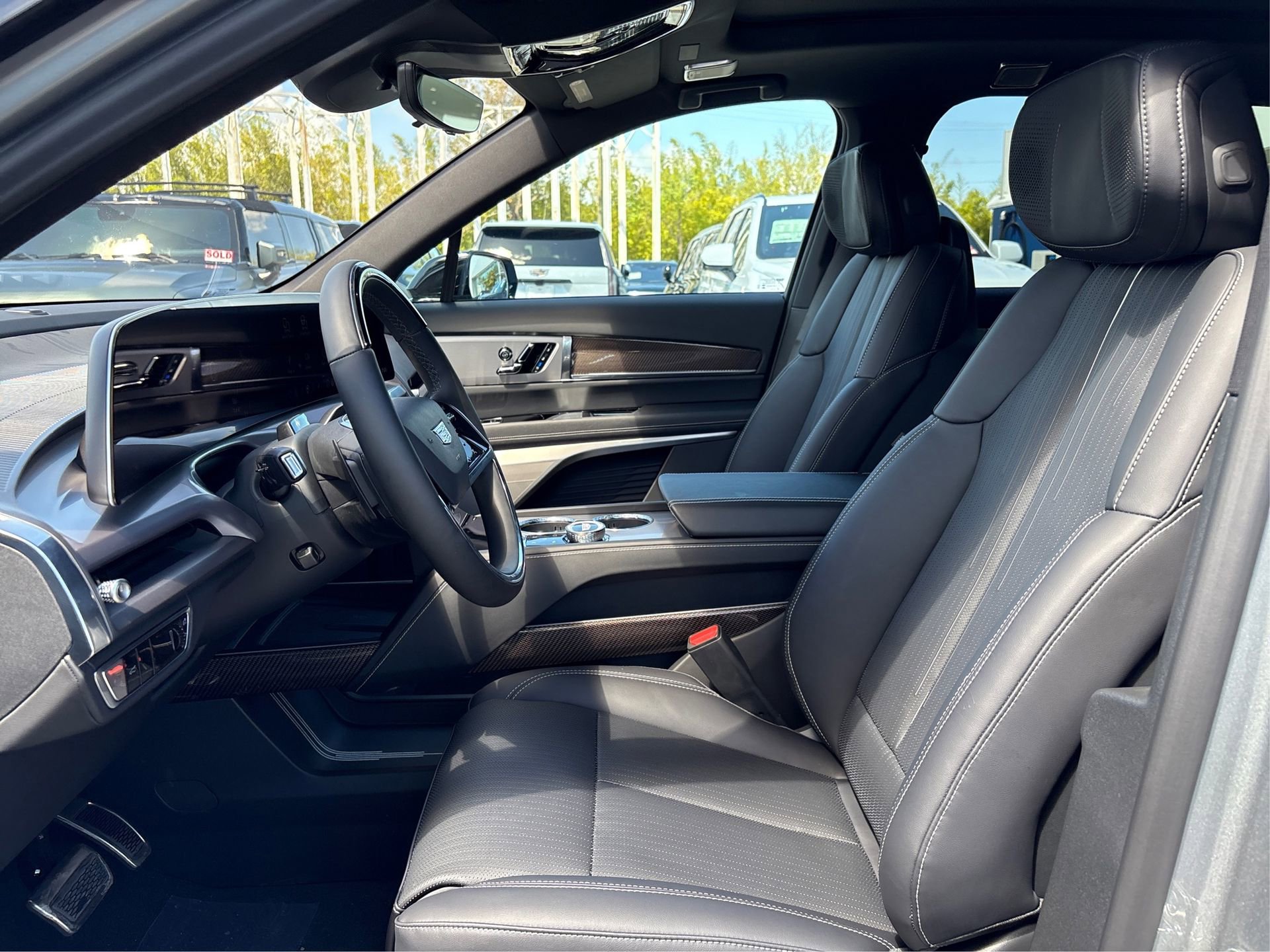 New 2026 Cadillac Vistiq Luxury image 9