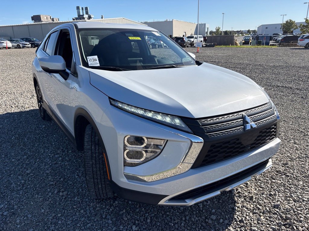 Used 2025 Mitsubishi Eclipse Cross AWD image 13