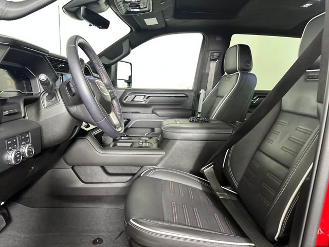 Used 2024 GMC Sierra 2500 AT4X image 11