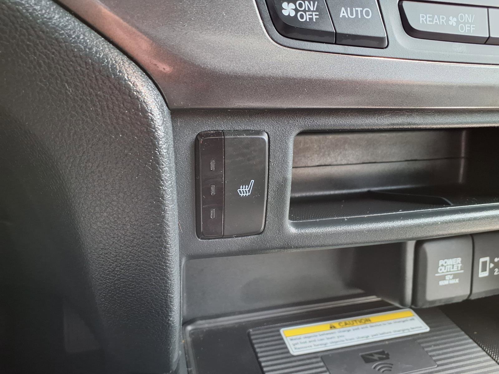 Used 2023 Honda Passport EX-L image 21