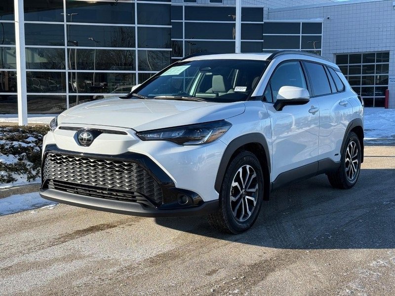 Used 2024 Toyota Corolla Cross SE w/ Moonroof Package image 7