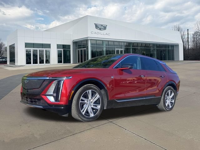 Certified 2024 Cadillac Lyriq Tech w/ Driver Assist Package AWD/4WD image 10