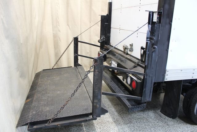 Used 2007 Chevrolet Express 3500 image 6