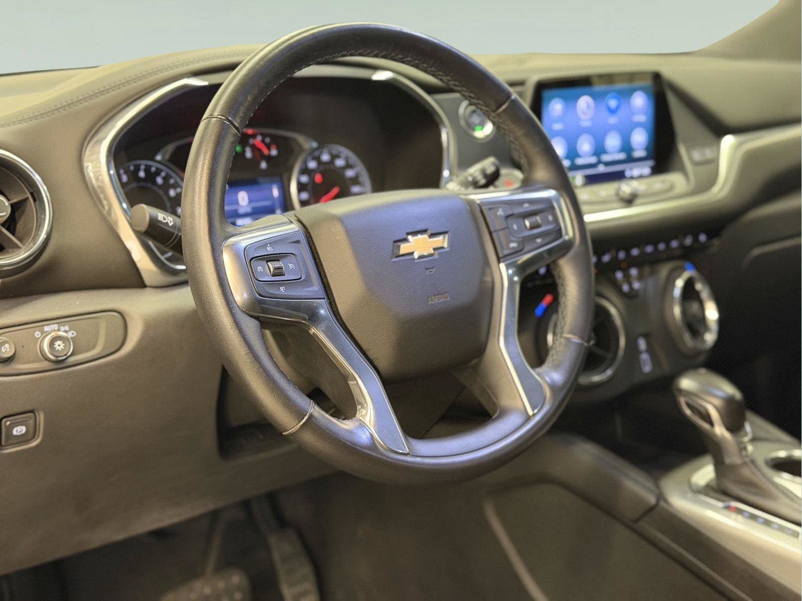 Used 2019 Chevrolet Blazer LT AWD/4WD image 22
