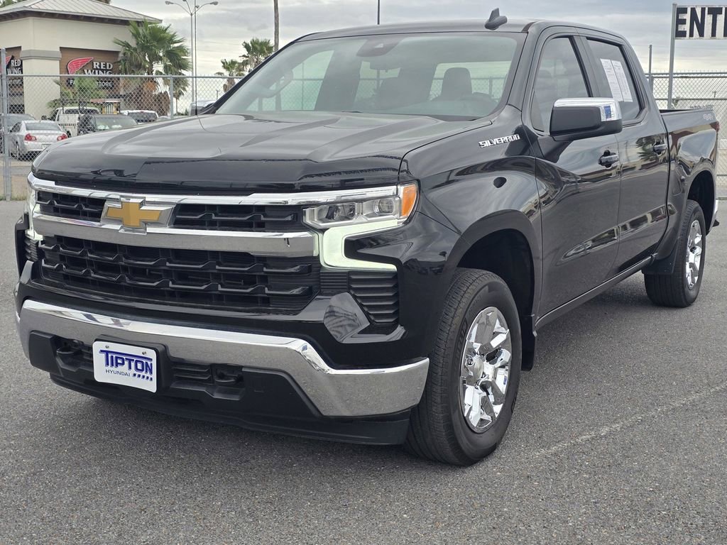 Used 2023 Chevrolet Silverado 1500 LT AWD/4WD image 11