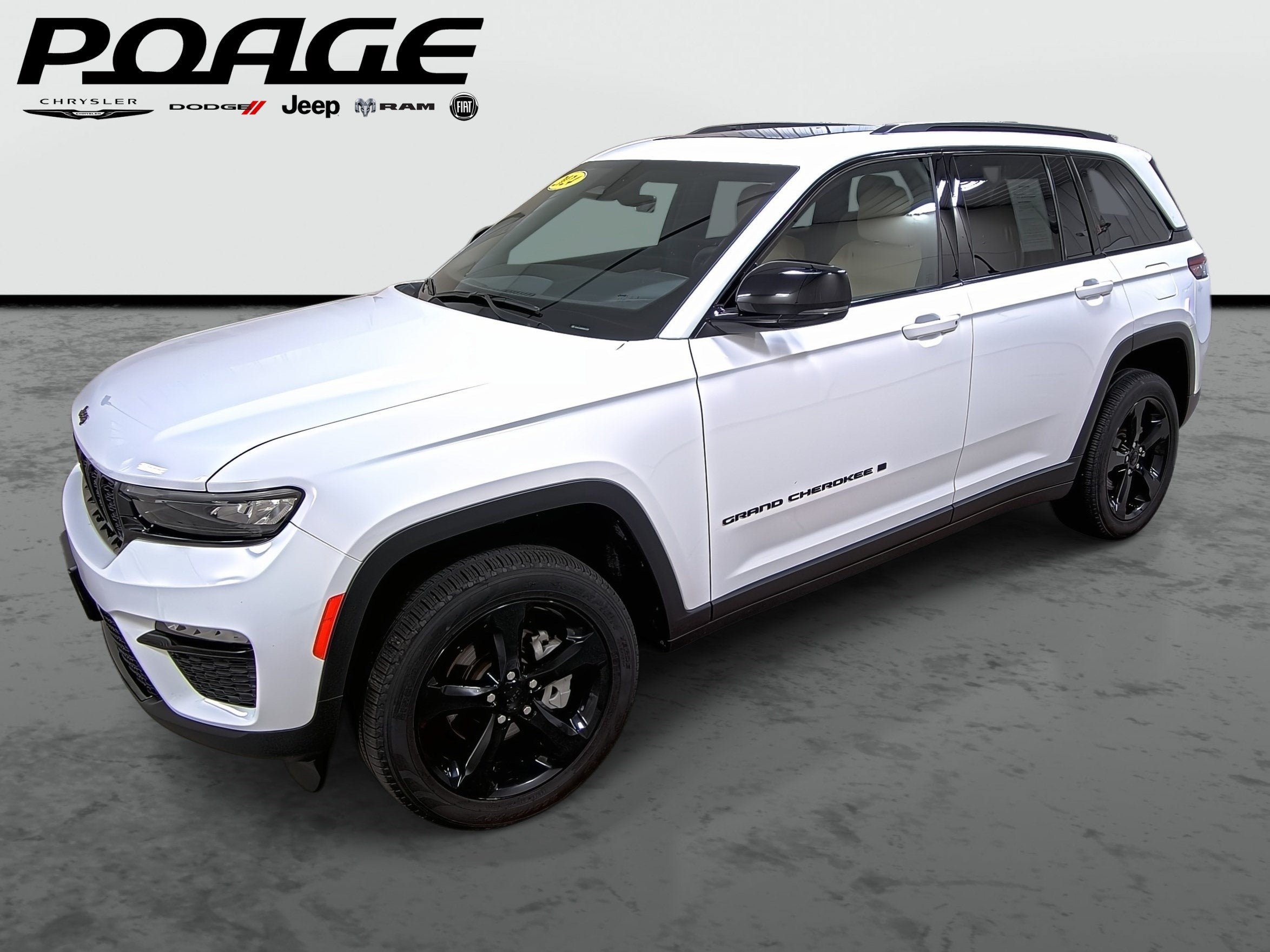 Used 2025 Jeep Grand Cherokee Limited w/ Black Appearance Package