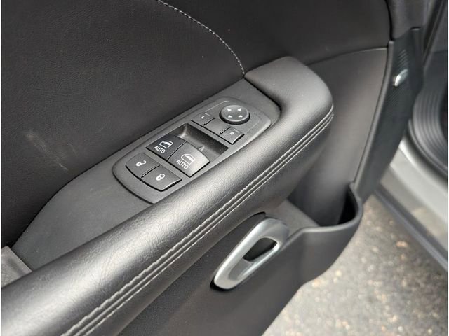 Used 2017 Dodge Challenger R/T Scat Pack w/ Leather Interior Group image 12