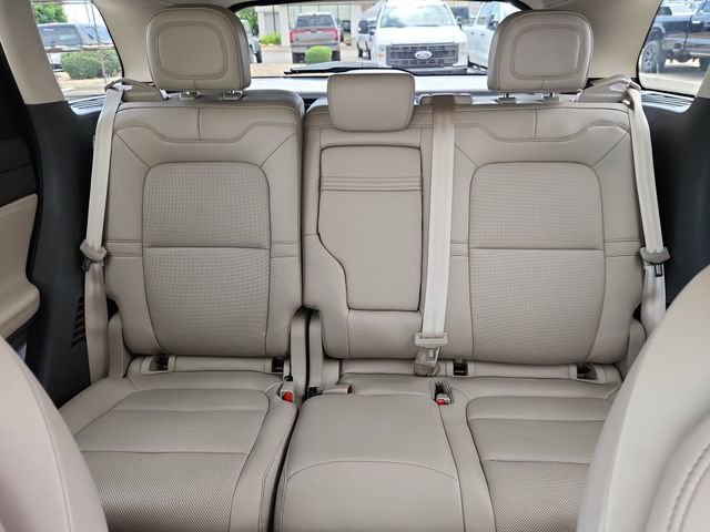 Used 2024 Lincoln Corsair AWD w/ Equipment Group 102A image 13