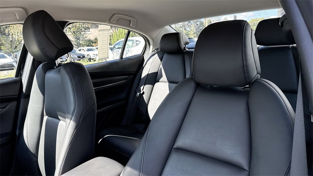 Used 2020 MAZDA MAZDA3 Sedan w/ Preferred Package image 42