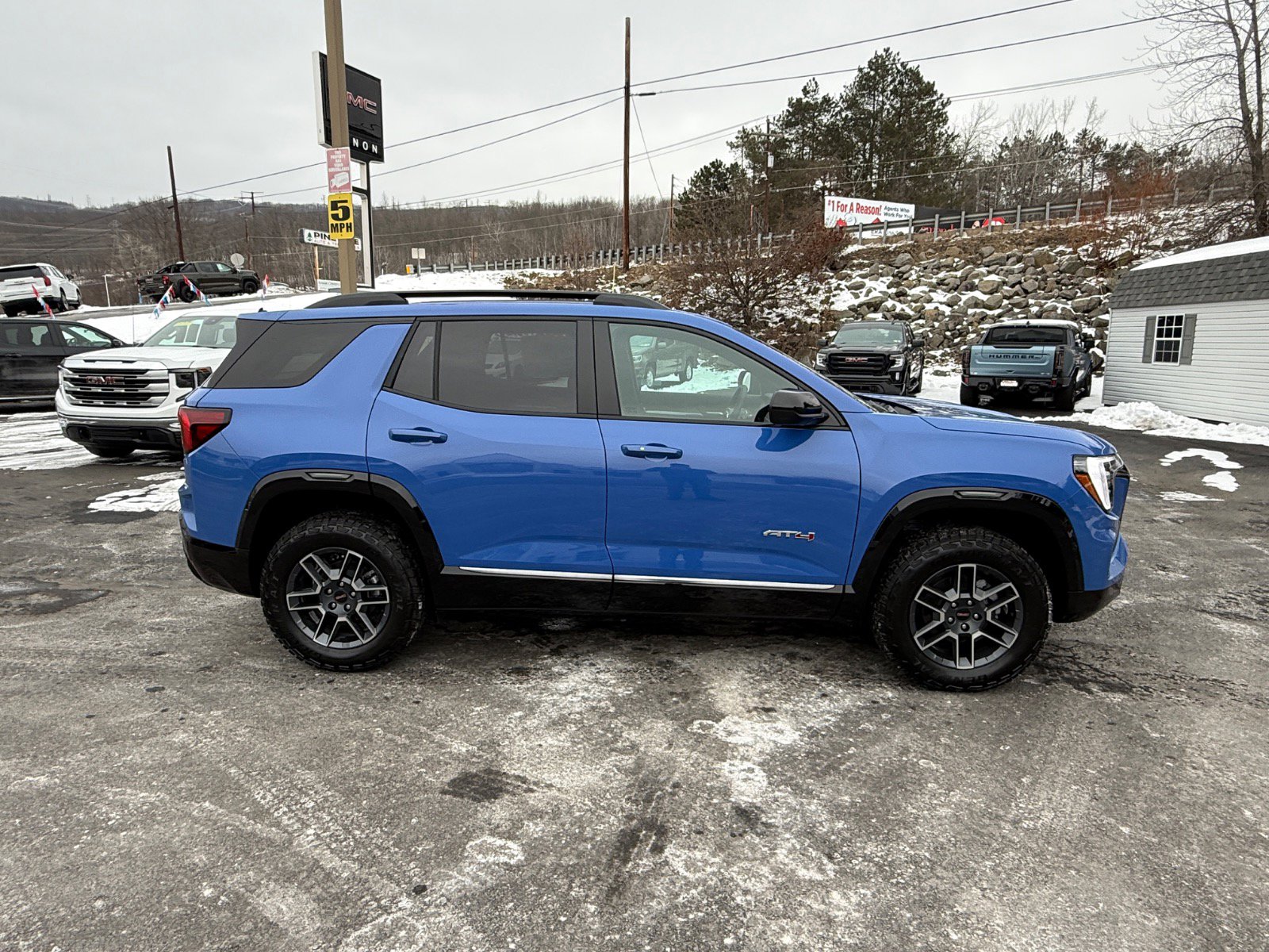 New 2026 GMC Terrain AT4 AWD/4WD image 6