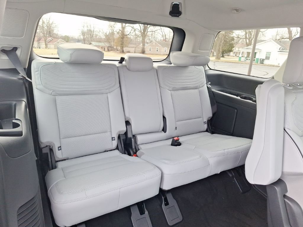New 2026 Ford Expedition Platinum w/ Platinum Ultimate Package AWD/4WD image 22