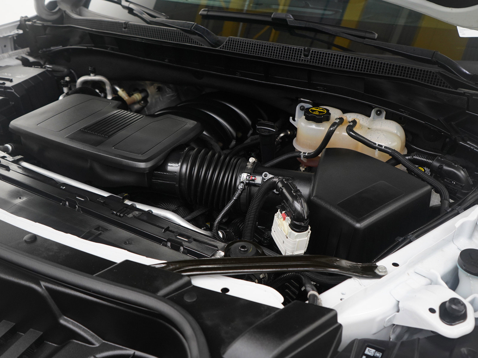 Used 2024 Chevrolet Tahoe Premier image 34