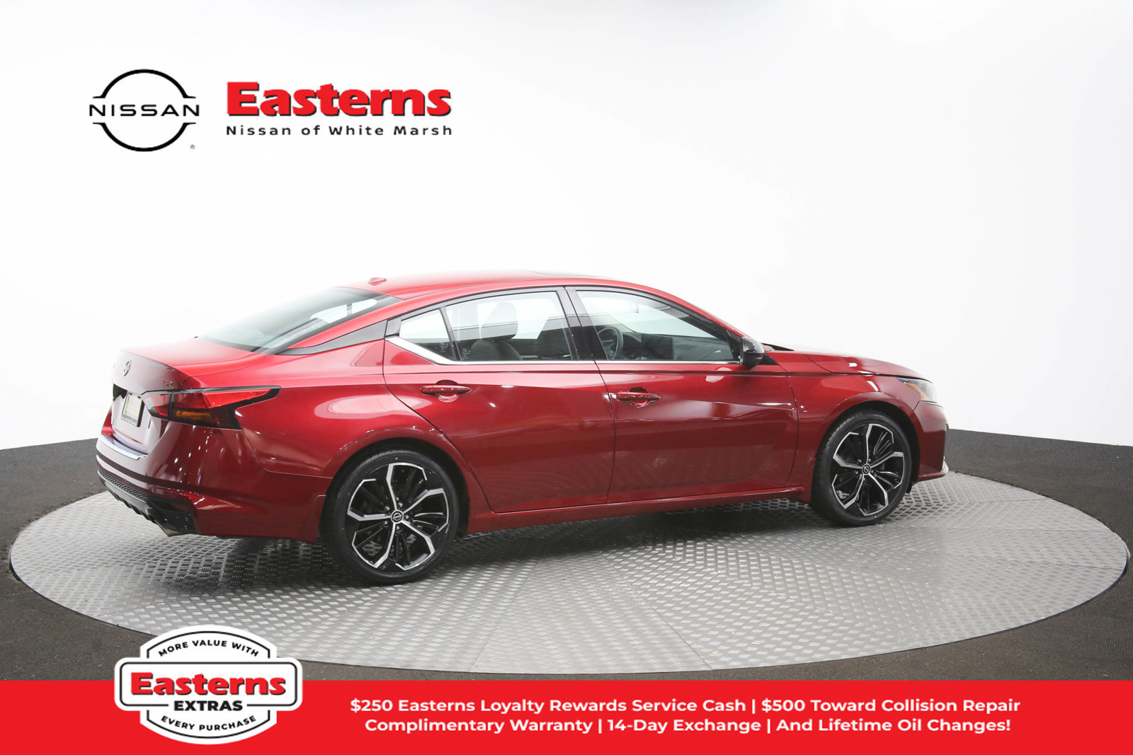 Used 2023 Nissan Altima 2.5 SR w/ SR Premium Package FWD image 42