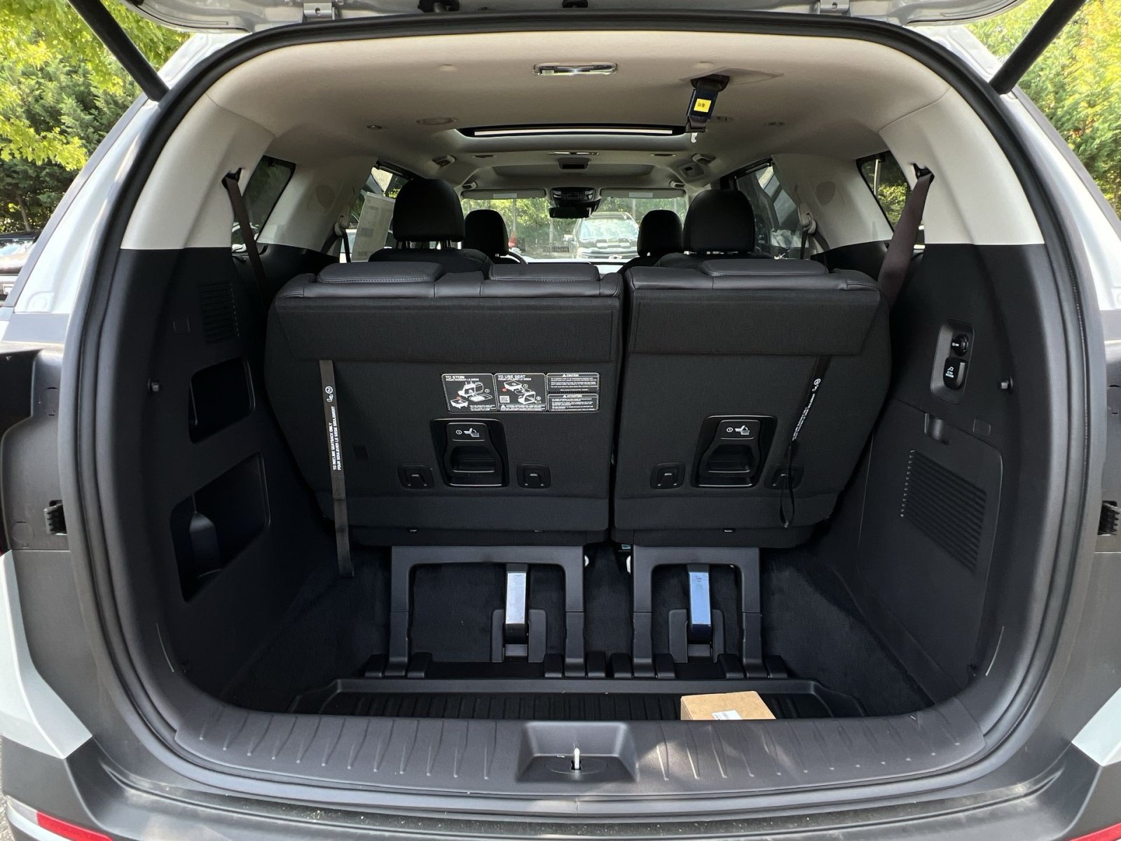New 2026 Kia Carnival SX Prestige FWD image 42