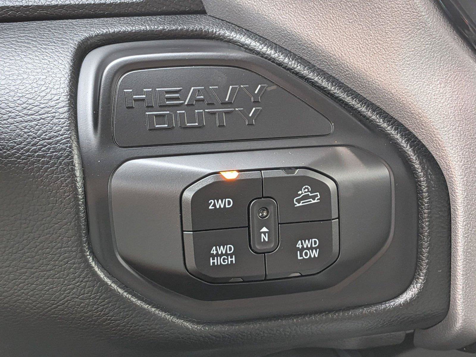 New 2026 RAM 2500 Big Horn AWD/4WD image 13