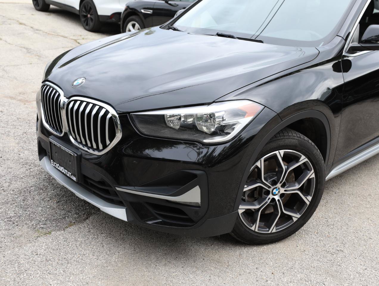 Used 2020 BMW X1 xDrive28i w/ Convenience Package AWD/4WD image 2