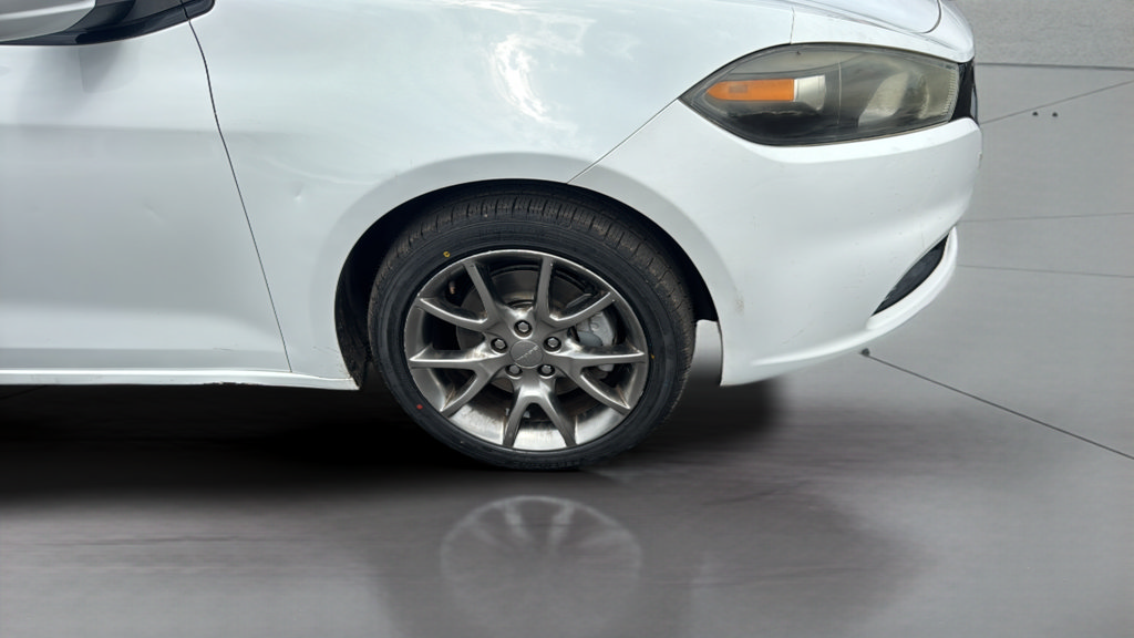 Used 2015 Dodge Dart SXT FWD image 34